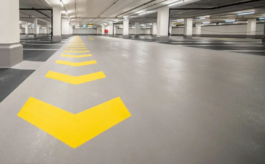 Pedestrian Crossings & Safety Walkways in a warehouse